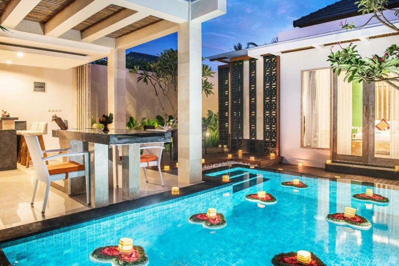 The Tukad Villa Seminyak Exterior foto